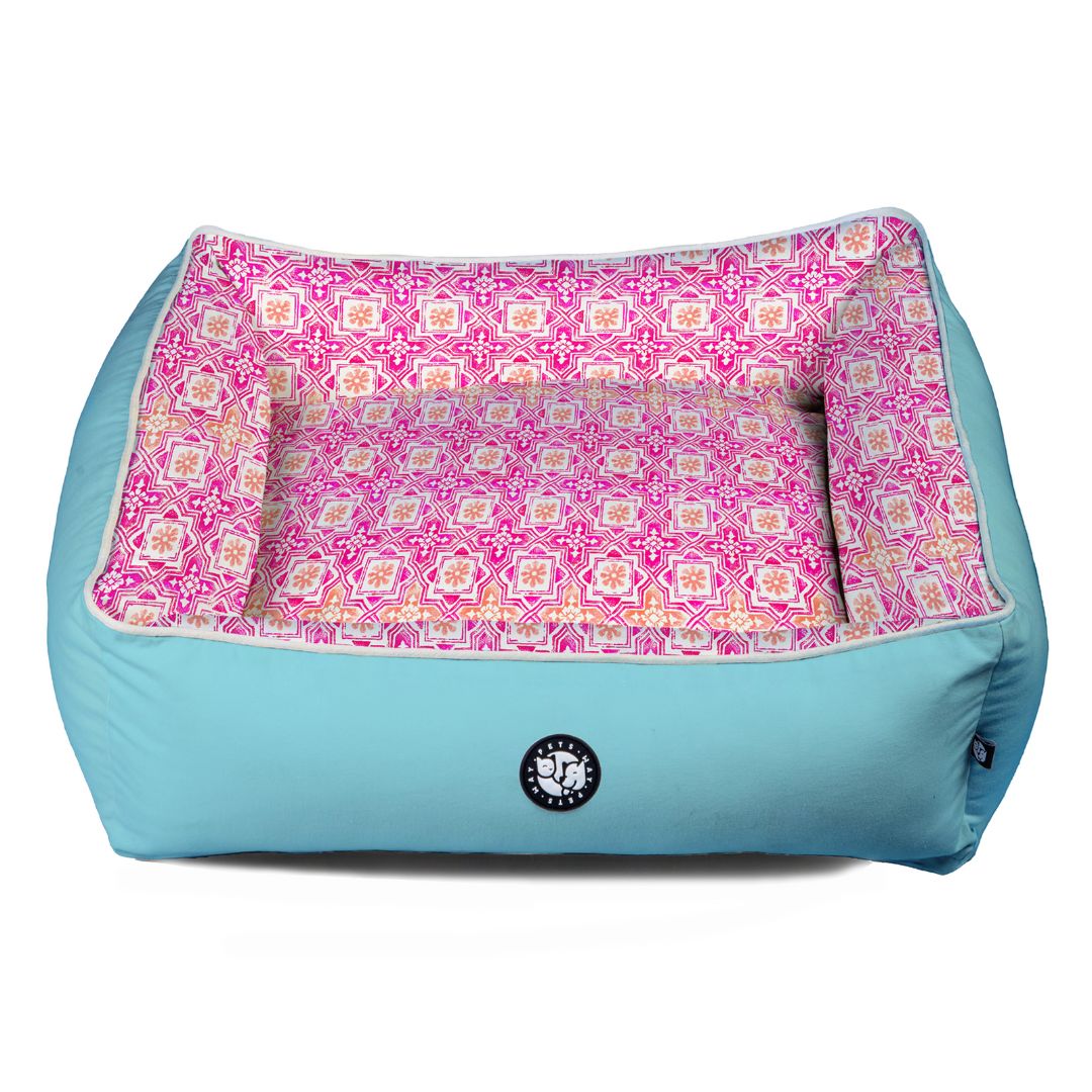 Jaipur - Fuschia Dog Bed Petsway