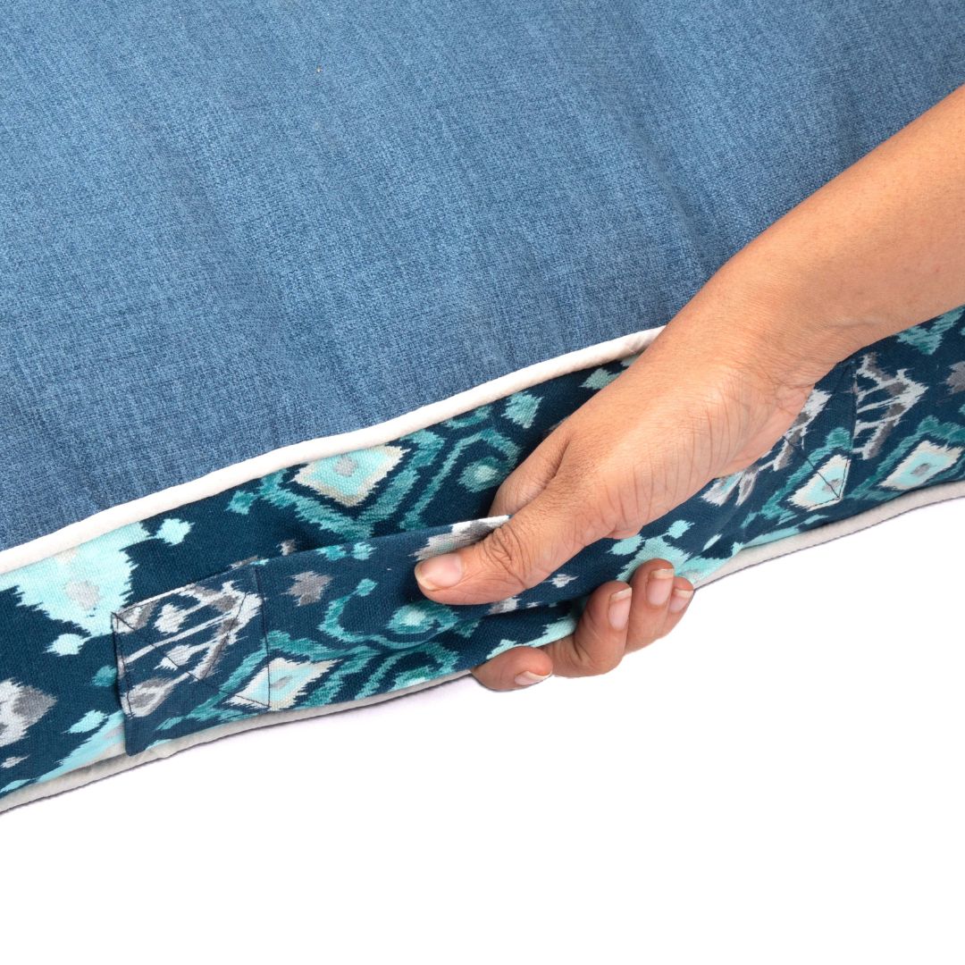 Tana Ban Ocean Dog Mattress