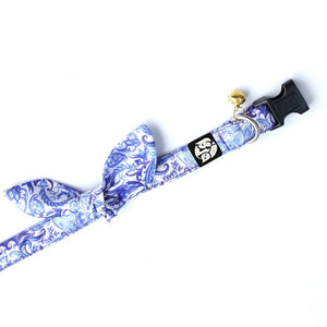 Paisley print collar